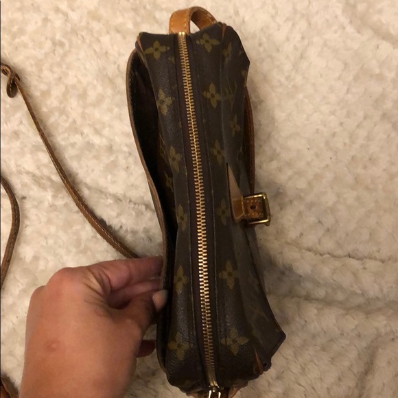 VINTAGE RARE LOUIS VUITTON CROSSBODDY BAG - Picture 12 of 16